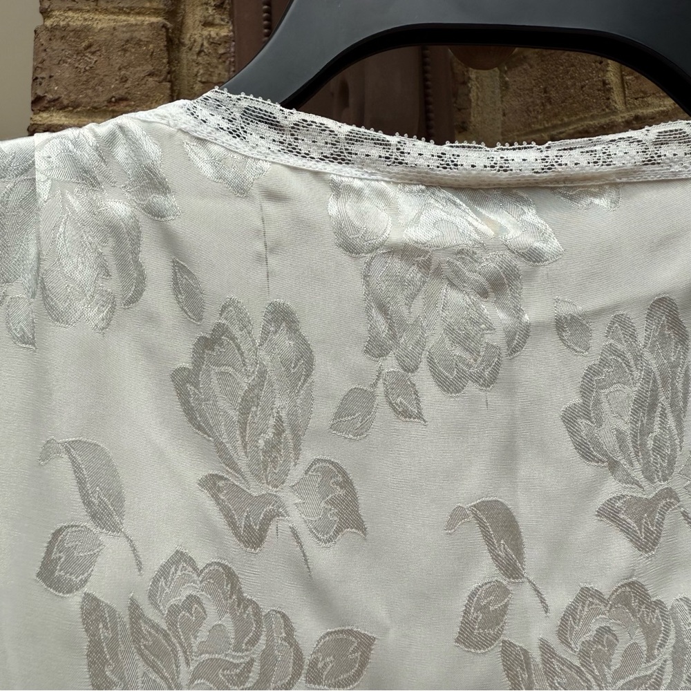 Christian Dior Vintage White Nightgown Sleeveless Floral Roses - Picture 9 of 14